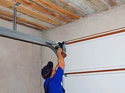 Garage Door And Opener Repairs Las Vegas, NV 702-643-9544 Garage Door And Opener Repairs Las Vegas, NV 702-643-9544 - repair-side